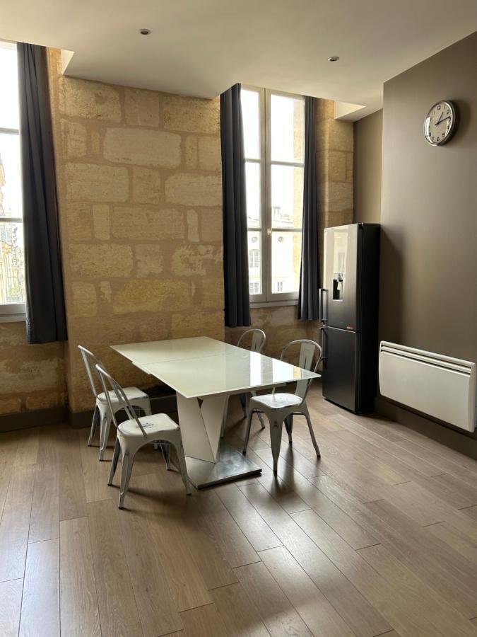 Apartamento Wonderful T3 In Old Town Burdeos Exterior foto